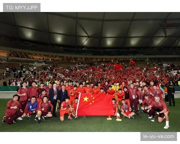 亚洲杯卡塔尔：多国球队积极备战迎新挑战，球迷热情点燃赛场期待