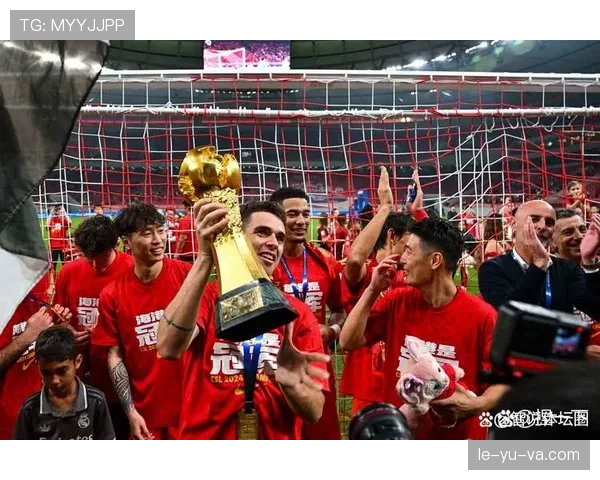 中超新赛季战火重燃，冠军之争悬念再起