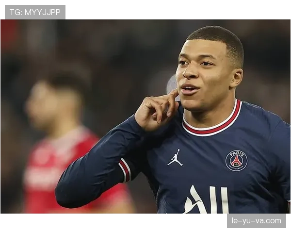 姆巴佩闪耀巴黎圣日耳曼，关键进球助球队逆转取胜