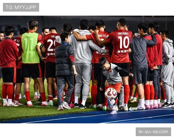 中超全明星阵容揭晓，明星球员状态回暖引球迷热切期待