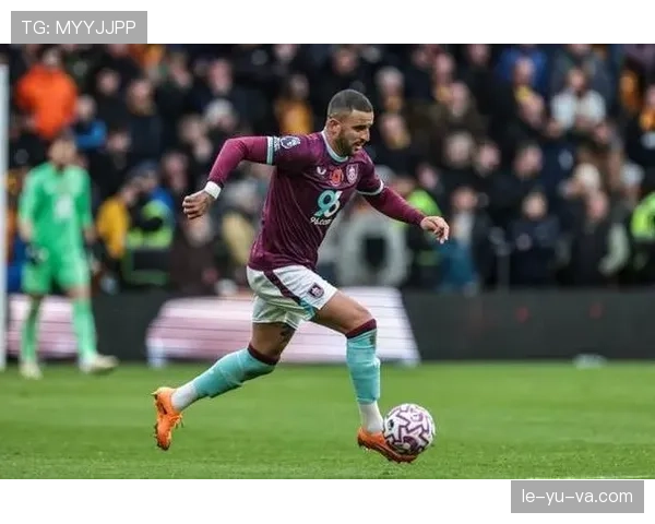 凯尔·沃克多次入选英超赛季最佳阵容 凯尔·沃克多次入选英超赛季最佳阵容